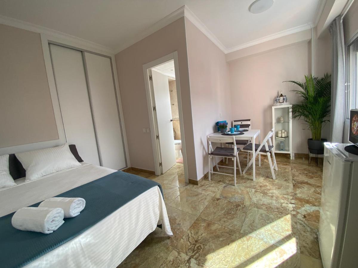 Cozy Studio Centr Torremolinos Buitenkant foto