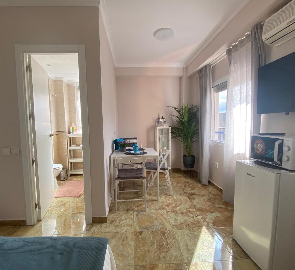 Cozy Studio Centr Torremolinos Buitenkant foto